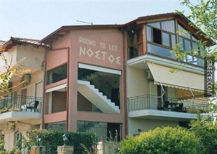 Nostos Apartments Nea Messagala