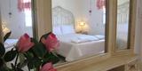 Pension Flora Rooms and Suites
