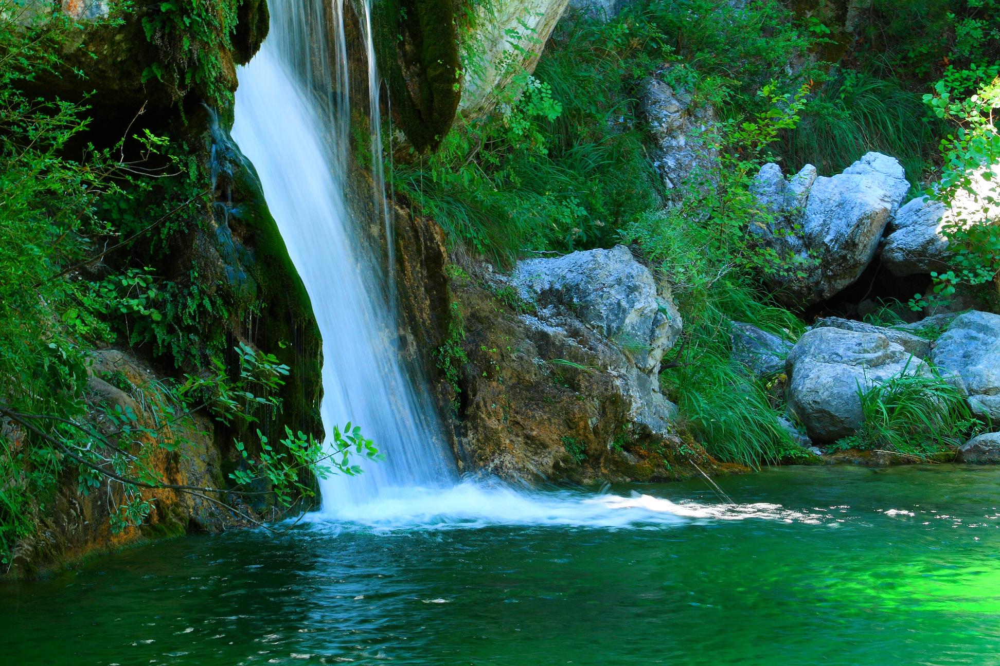 Hidden waterfall Photo from Vrodou in Pieria | Greece.com