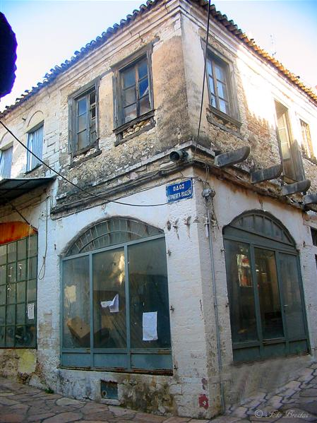 bulgari shop in athens