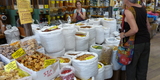 Fruit_and_nut_shop_03_(7703797740)