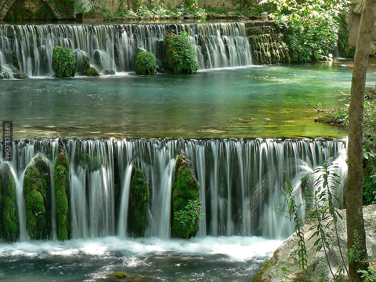 livadeia waterfalls