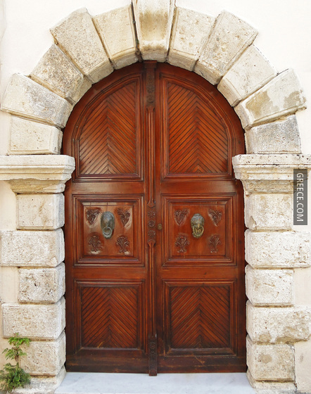 Door in Rethymno 01