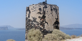 Remains_of_a_windmill_at_the_crater_rim_near_Akrotiri_-_Santorini_-_Greece_-_01