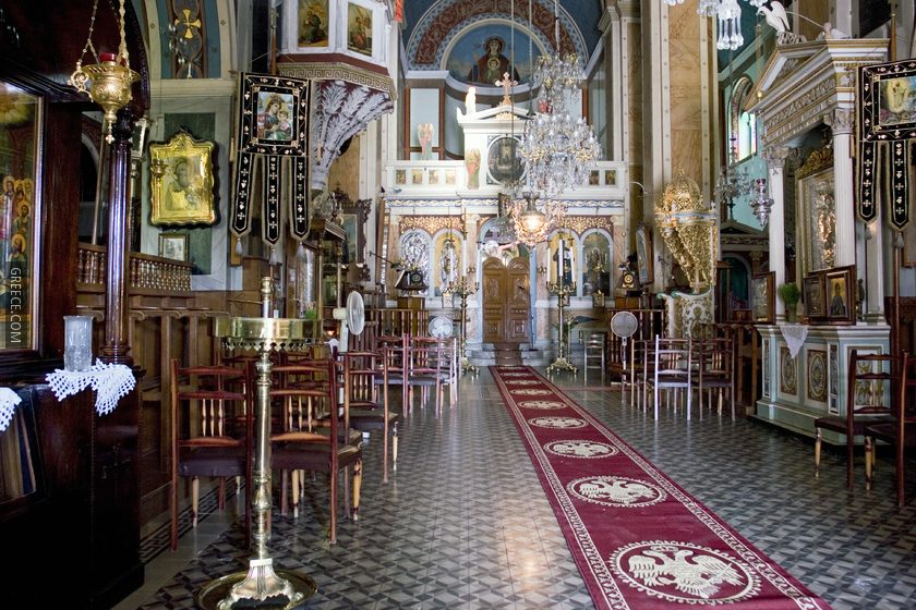Syros emoupolis kathedrale innen 240707