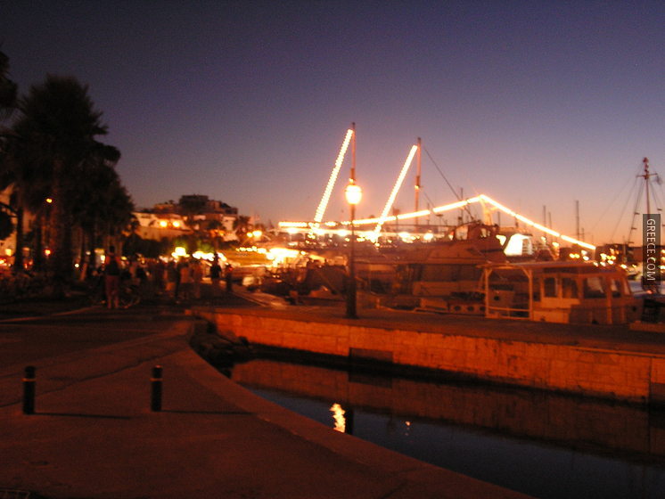 Kos Hafen bei Nacht (HI)