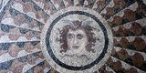 Mosaic_of_Medusa_from_Kos,_installed_in_the_Palace_of_the_Grand_Master_of_the_Knights_of_Rhodes