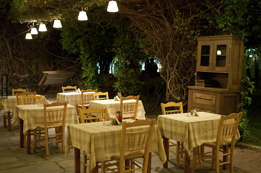 Taverna Select in Kos, Greece (5653087857)