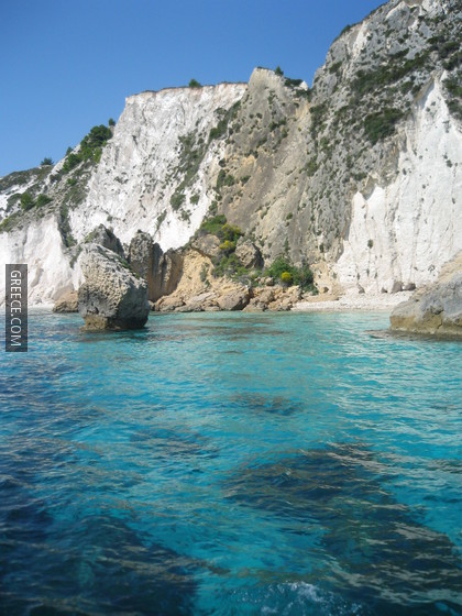 The clear water of Kefalonia (2174702867)
