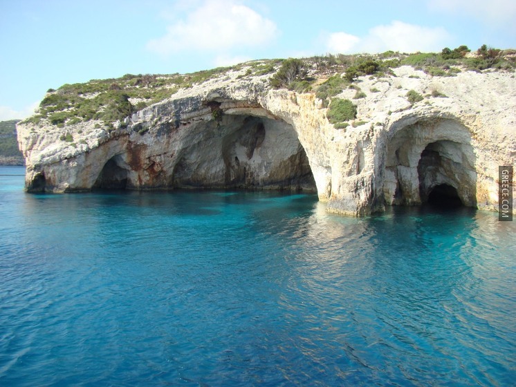  6 Zakynthos blue caves