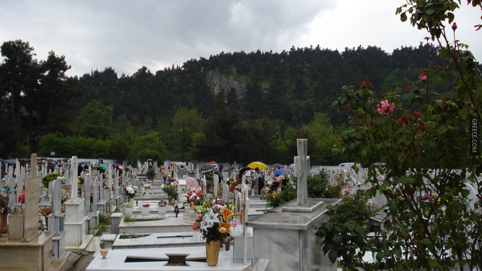 Greek cemetery, 3072x1728