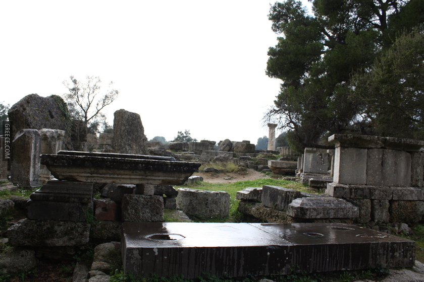Olympia ruins near the Temple of Zeus 2