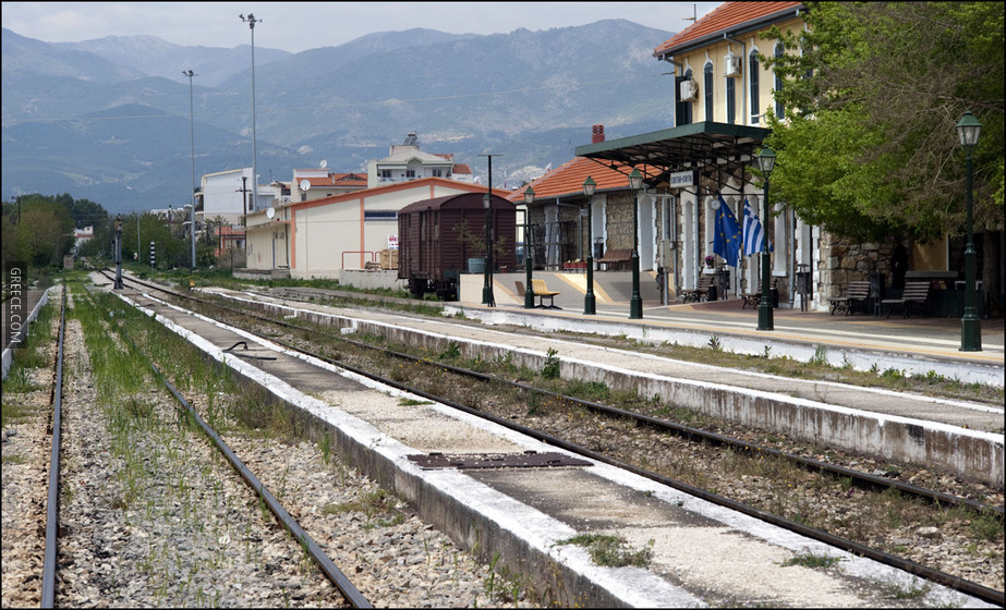 20090423 Komotini Greece train station