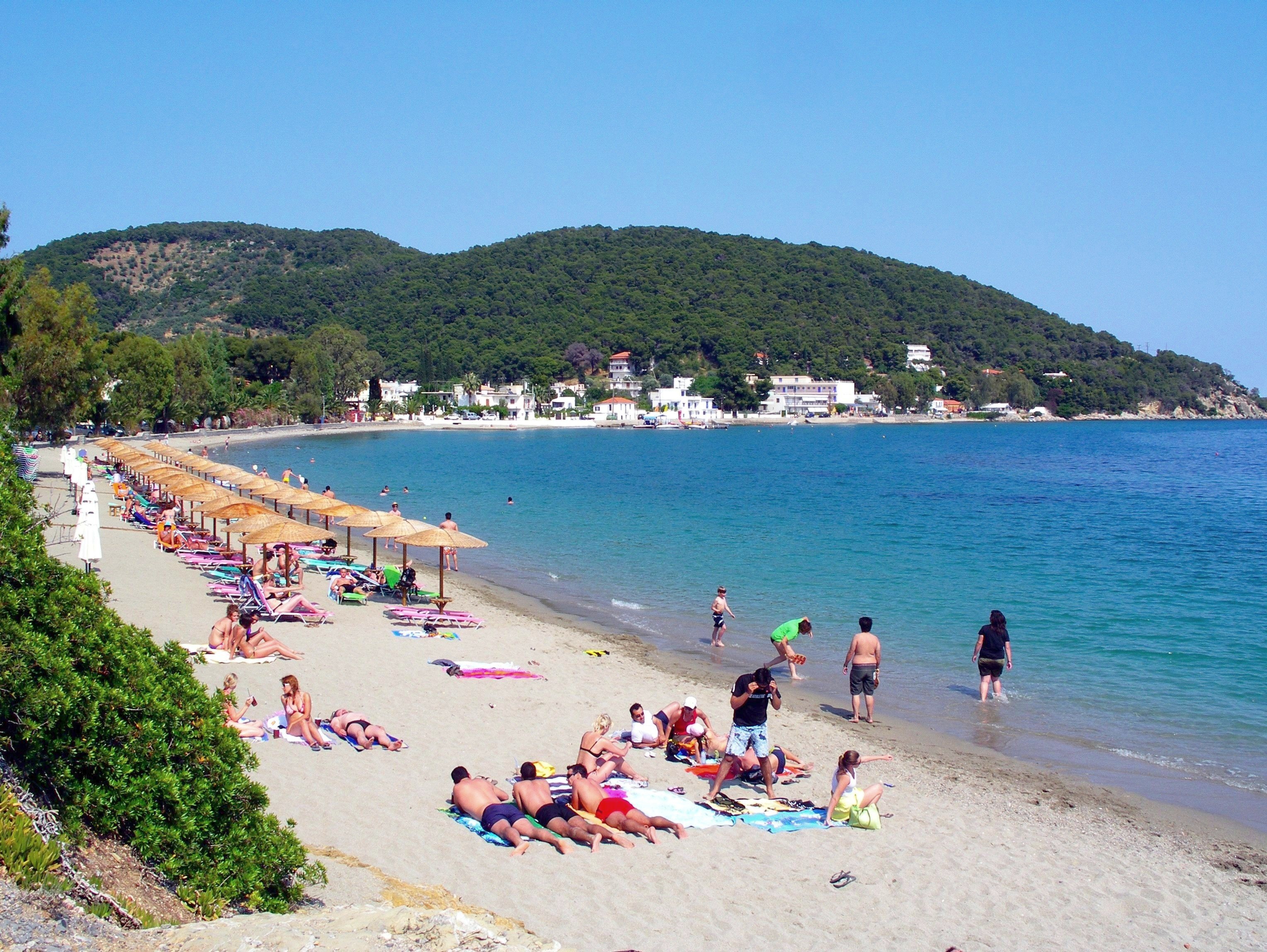Poros - Askeli beach Photo from Kyani Akti in Poros | Greece.com